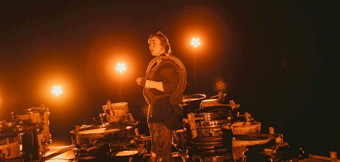 SUPERDRUM is terug in september. Bekijk de voor Theo d’Or genomineerde voorstelling van Veenfabriek en Touki Delphine in Amsterdam, Haarlem en Gouda.